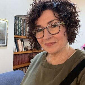 Meet your Posher, Paula